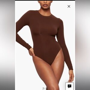 Skims Long-Sleeve Cocoa Bodysuit size M NWT